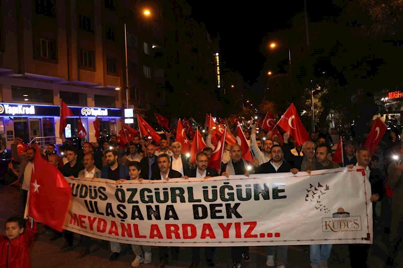 Gaziantep’te Filistin şehitleri için yürüyüş düzenlendi
