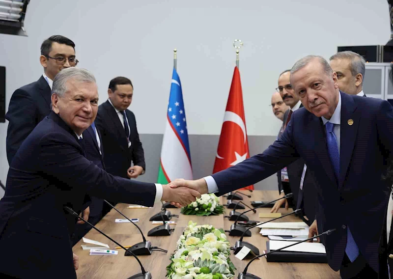 Cumhurbaşkanı Erdoğan, Özbekistan Cumhurbaşkanı Mirziyoyev ile görüştü
