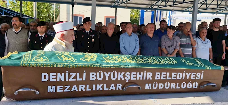 Şehit babası son yolculuğuna uğurlandı
