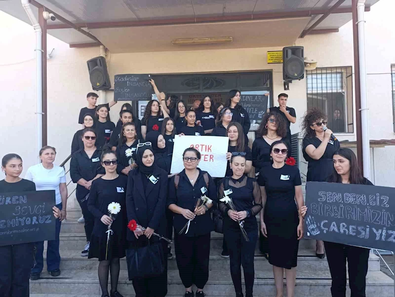 Sarıgöl Hayriye Ertürk Anadolu Lisesi’nden ’Kadına Şiddet Kader Değildir’ programı
