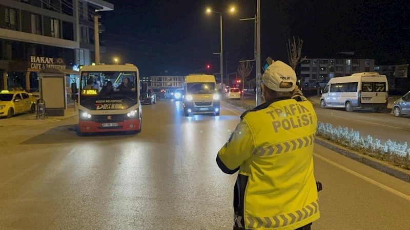 2 bin 820 araç sürücüsüne cezai işlem uygulandı
