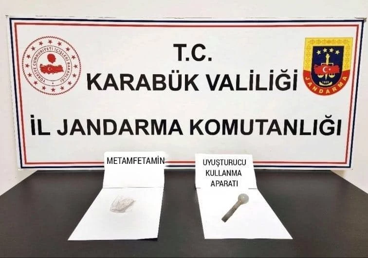 Jandarmadan uyuşturucu operasyonu
