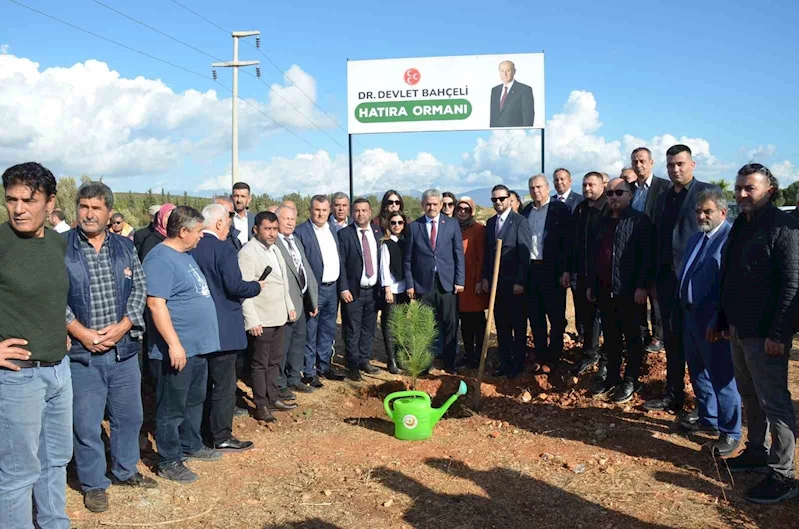 Didim’de ‘Devlet Bahçeli’ hatıra ormanı
