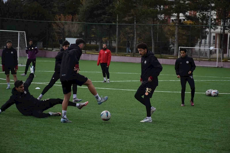 Anadolu Üniversitesi, Karşıyaka maçı hazırlılarını tamamladı
