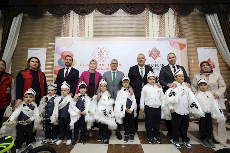 Kayseri Vakıflar Bölge Müdürlüğü, Niğde’de sünnet şöleni yaptı
