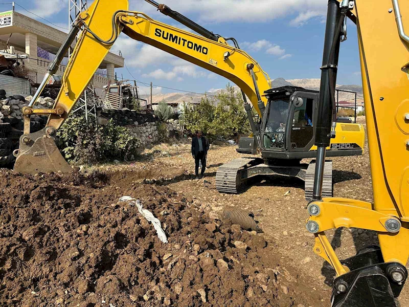 Narince köyünün içme suyu ve kanalizasyon hattı yenileniyor
