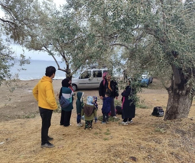 Çanakkale’de 16 kaçak göçmen yakalandı
