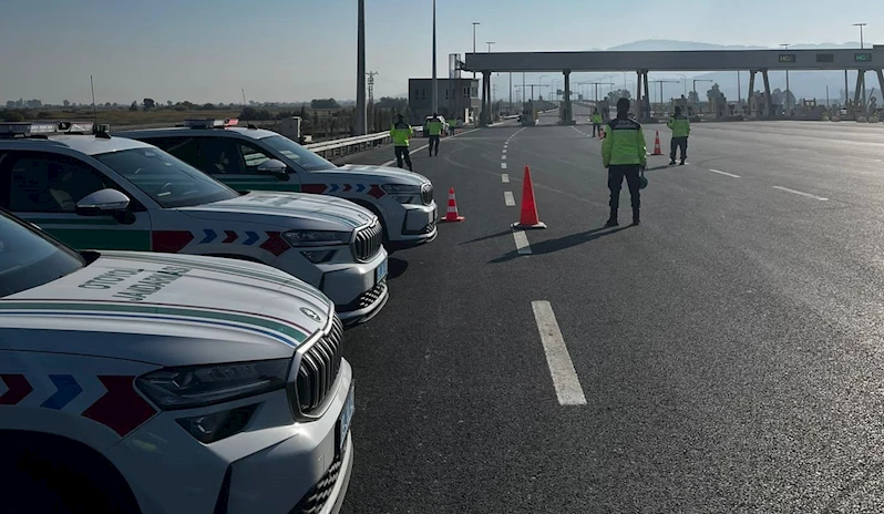 Aydın’da 8 düzensiz göçmen yakalandı
