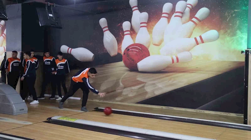 Elazığ’da okullararası bowling müsabakası sona erdi
