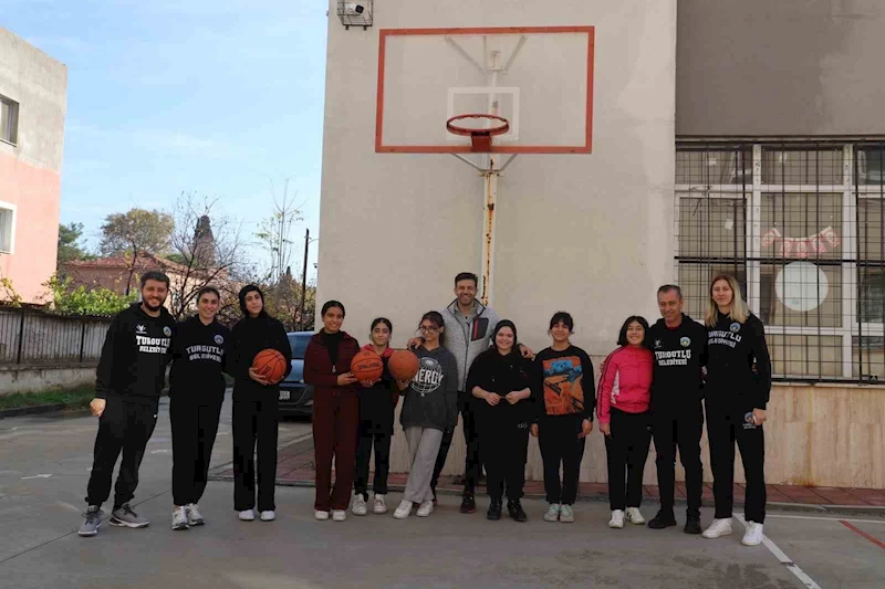 Turgutlu Belediyespor’dan sosyal sorumluluk projesi
