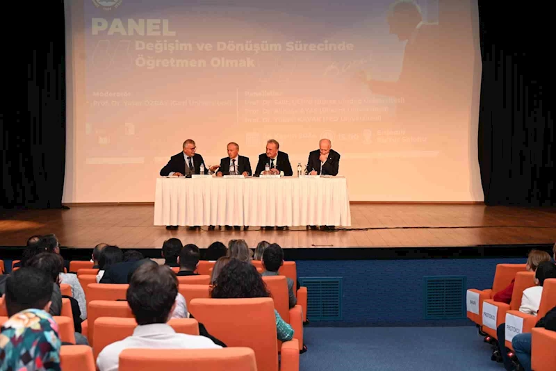 BEUN’da “Değişim ve Dönüşüm Sürecinde Öğretmen Olmak” başlıklı panel gerçekleştirildi
