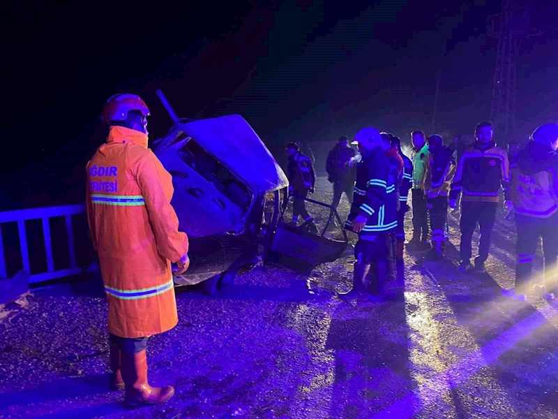 Iğdır’da zincirleme trafik kazası: 2 yaralı
