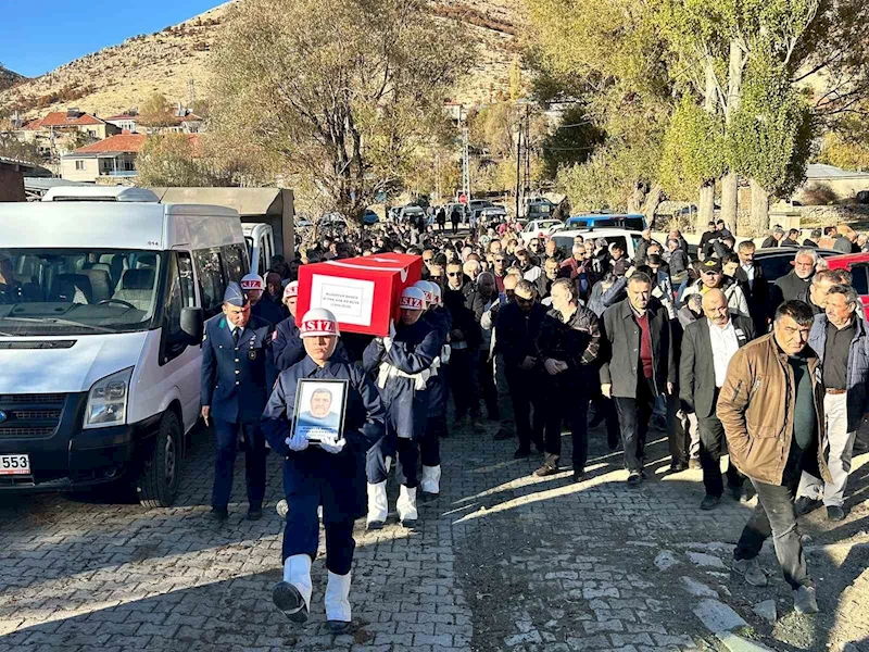 Hayatını kaybeden emekli astsubay son yolculuğuna uğurlandı
