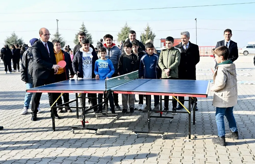 Başkan Geçit, “Spor İstasyonları, Örnek Bir Projedir”