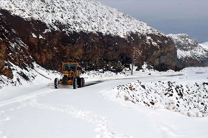 Muş-Kulp-Diyarbakır kara yolu ulaşıma kapandı