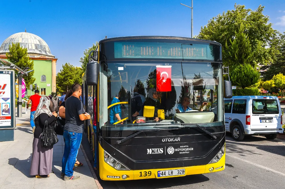 YKS’ye Girecek Öğrencilere Ulaşım Ücretsiz