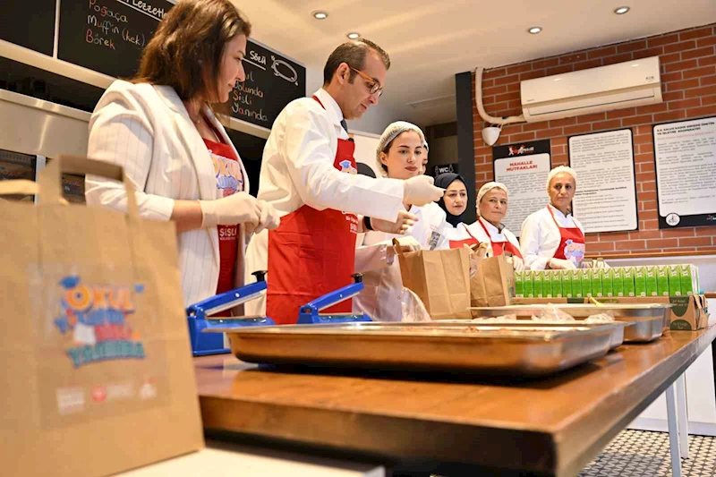 Şişli’de “Bir Öğün Bizden” projesi: Her gün bin 500 öğrenciye gıda paketi
