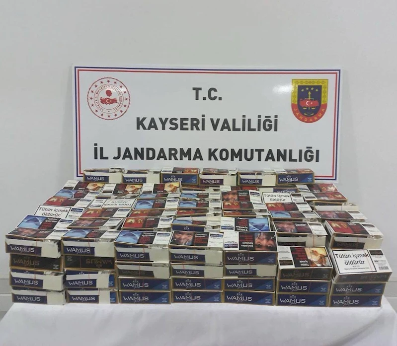 Nakliye aracında 40 bin adet kaçak sigara bulundu
