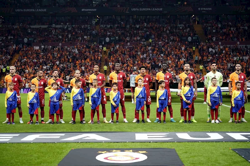 Galatasaray’da zorunlu tek değişiklik
