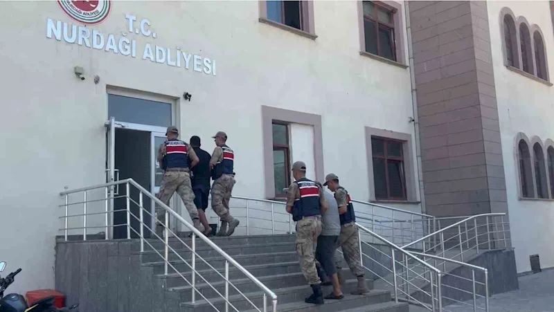 Gaziantep’te suç makineleri jandarmadan kaçamadı
