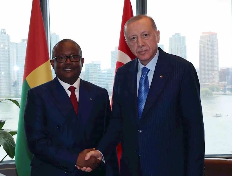 Cumhurbaşkanı Erdoğan, Gine Bissau Cumhurbaşkanı Embalo ile görüştü
