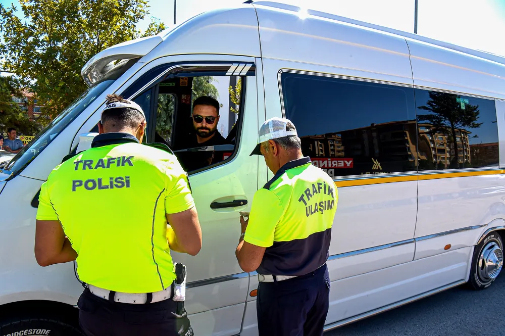 Öğrenci Servislerine Sıkı Denetim