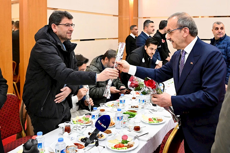 Malatya Valisi Yavuz, deprem sonrası yapılan çalışmaları ve güvenlik verilerini paylaştı  