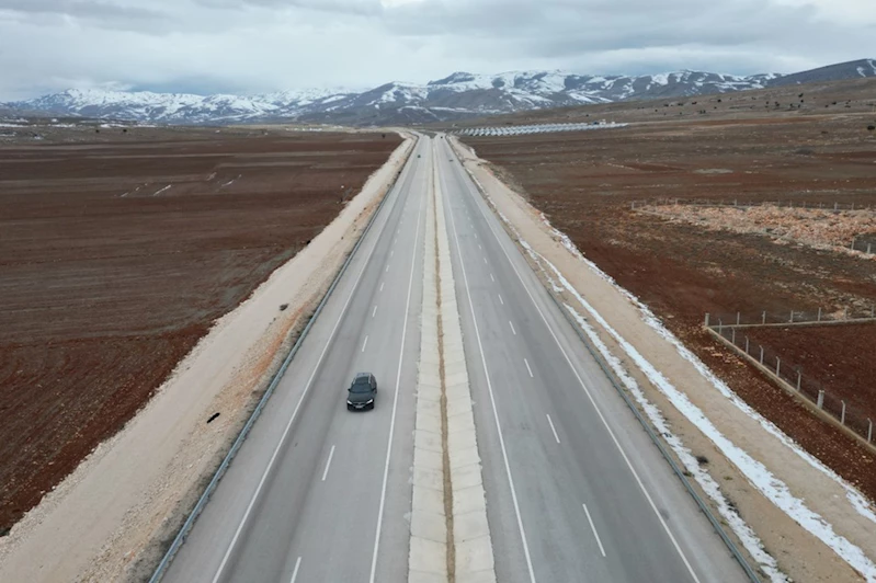 Korkuteli-Elmalı Yolu bugün açılıyor