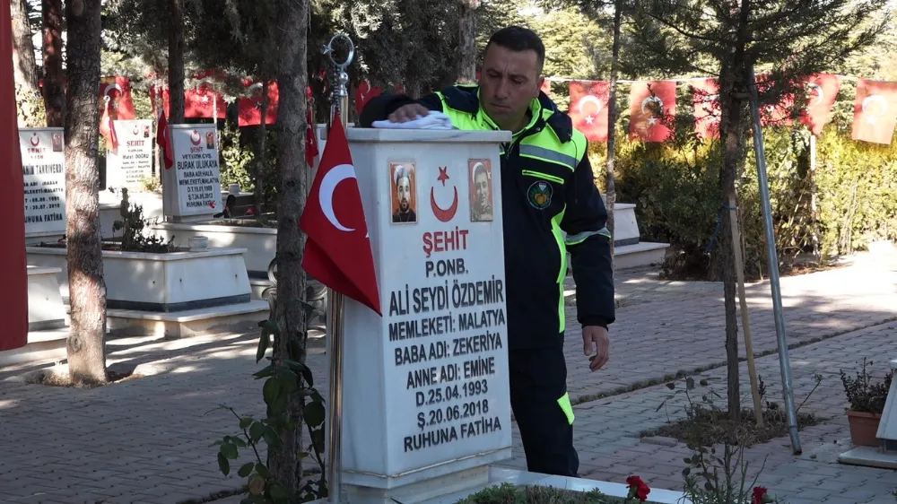 Malatya Büyükşehir Belediyesi Şehitlerin Aziz Hatıralarına Sahip Çıkıyor