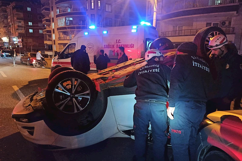 Şanlıurfa’da 2 otomobil çarpıştı: 2 yaralı