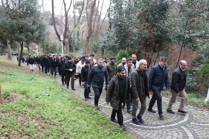 Sabah namazında buluşup Kudüs için yürüdüler