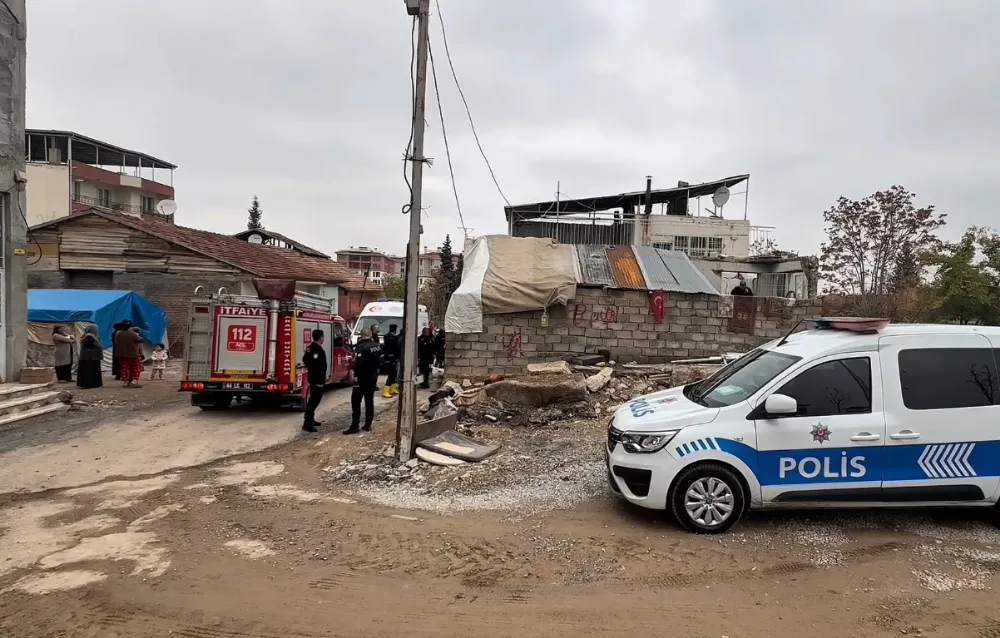 Malatya’da Suriyeli Aileye Ulaşılamadı: Ekipler Kapıyı Kırarak Eve Girdi