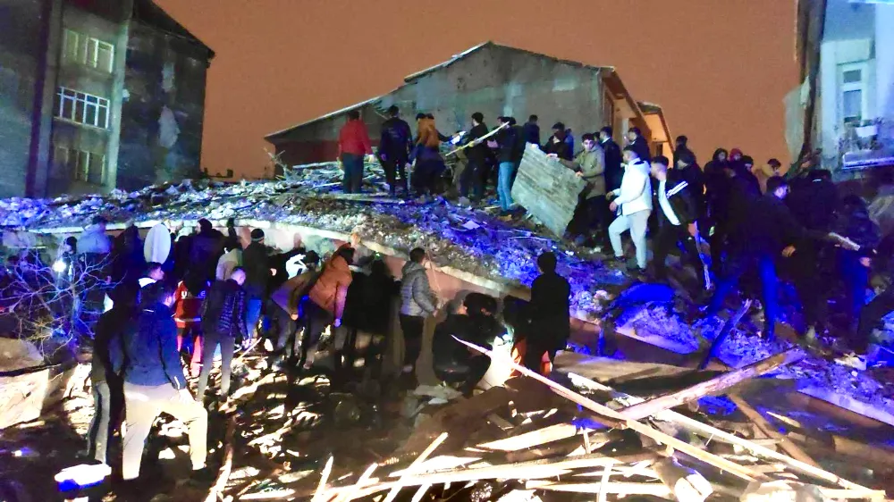 19 Kişiye Mezar Olan Ermeç Apartmanı Davası Ertelendi