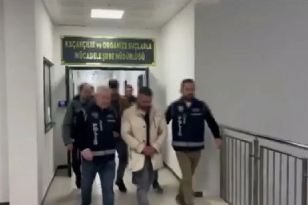 Kocaeli’de Silah Kaçakçılığı Operasyonu: 3 Gözaltı