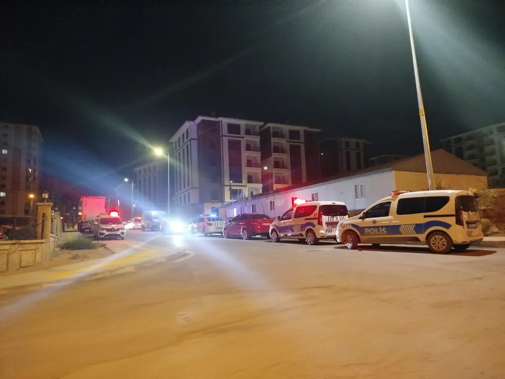 TOKİ Şantiyesinde Canına Kıymak İstedi