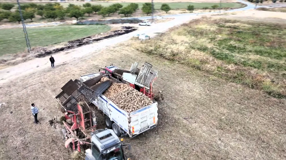 Recai Kutan Boztepe Barajı Yazıhan Ovası’nda Üretimi Canlandırdı