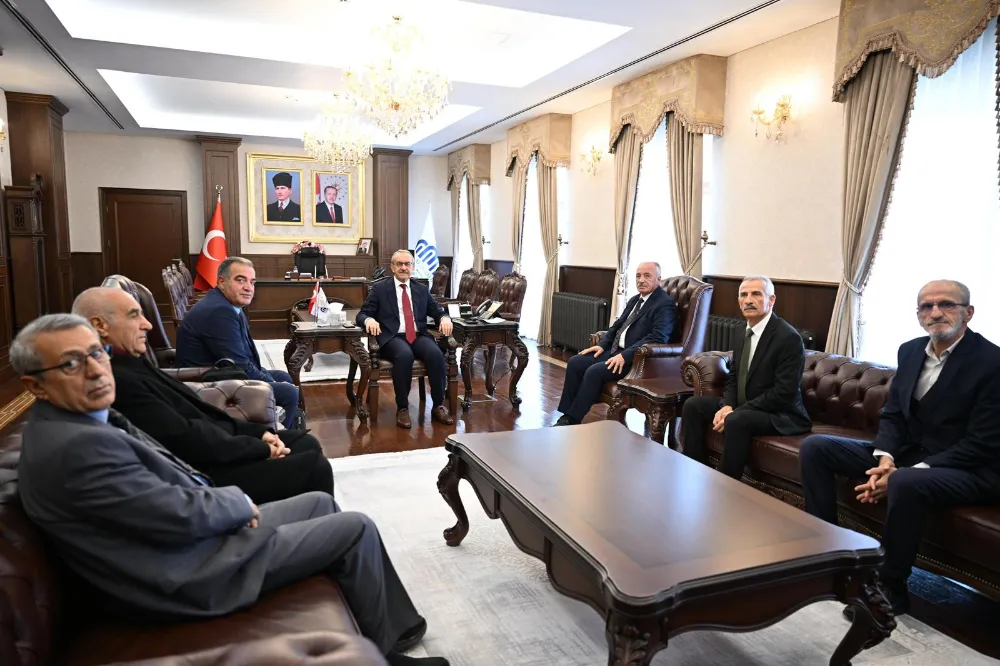 Emekli Sendikaları Deprem Bölgesinin Taleplerini Valiliğe İletti