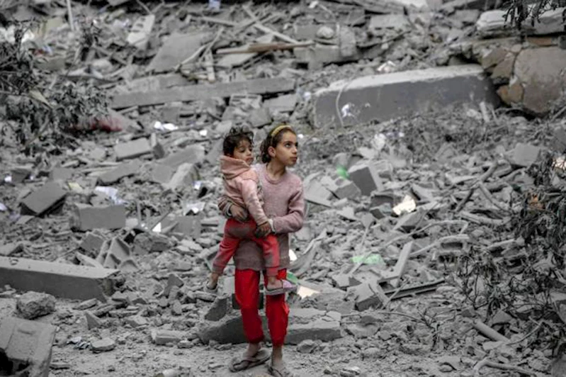 UNRWA: Gazze’de bebekler aç uyuyor