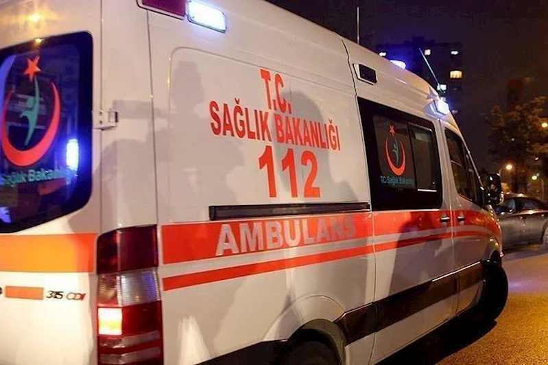 Otomobil şarampole devrildi: 1 ölü, 4 yaralı 