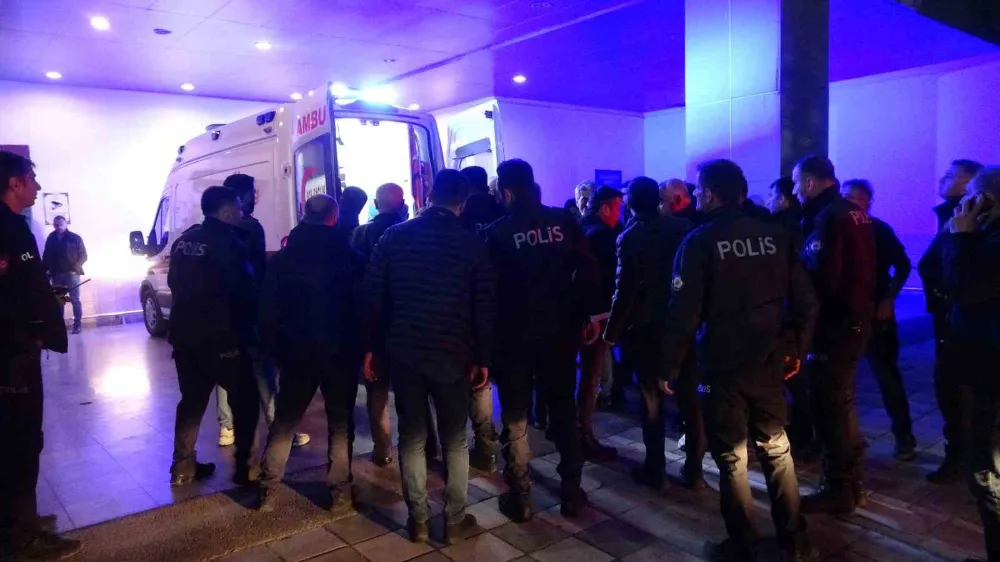 Malatya’da Halı Sahada Maç Yapan Polis Memuru Kalp Krizi Geçirdi