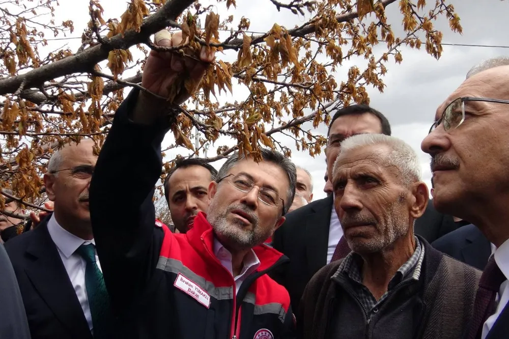 Bakan Yumaklı