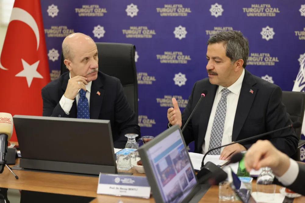 YÖK Başkanı Prof. Dr. Erol Özvar Üniversitemizi Ziyaret Etti.