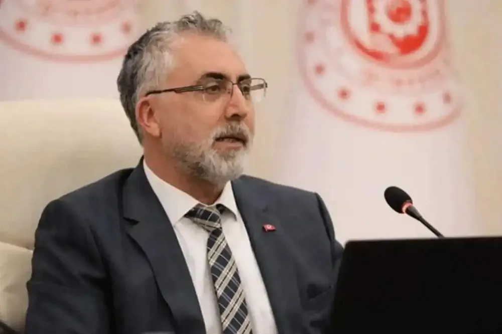 Kamu İşçilerinin Zam Görüşmeleri Perşembe Günü Yapılacak