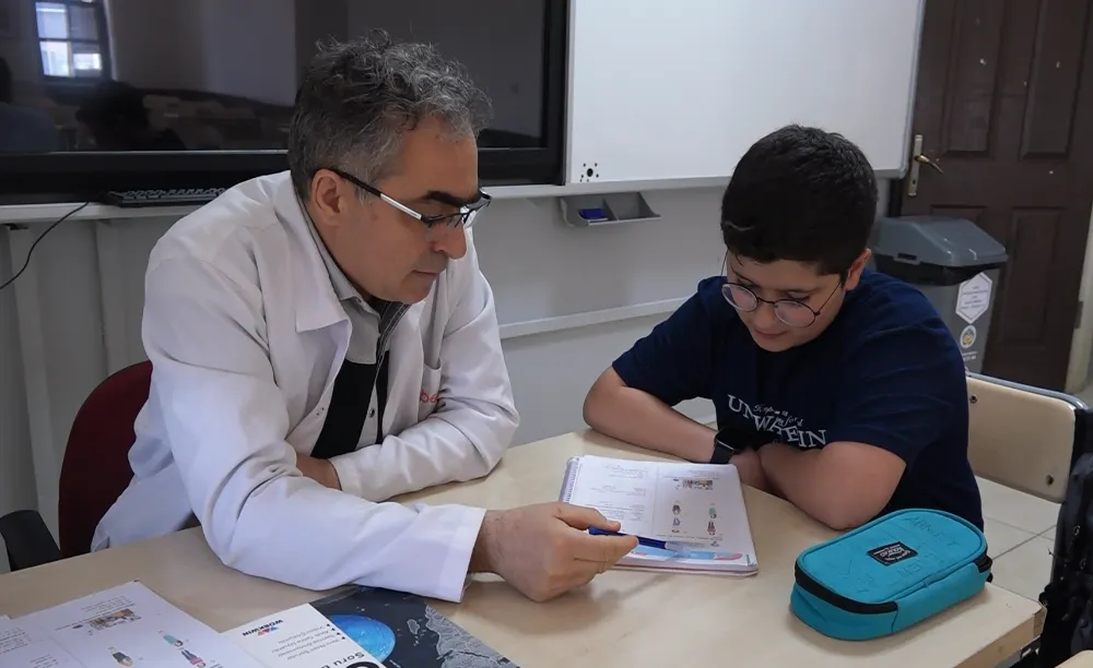 Büyükşehir Belediyesi Semt Konağı Öğrencileri Bursluluk Sınavına Hazır