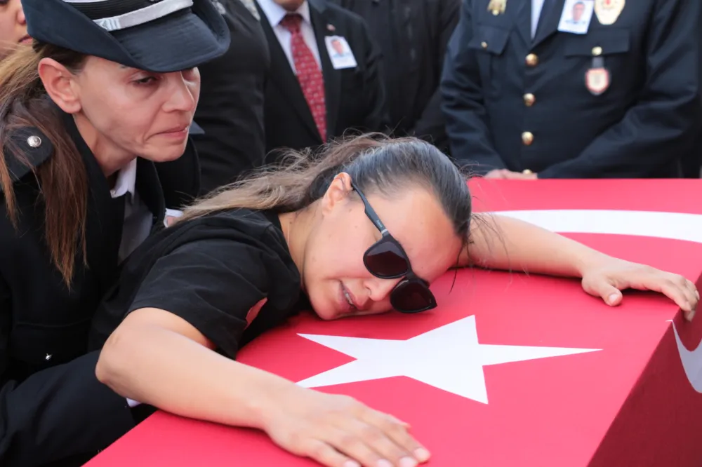 Şehit Polis Memuru Zeki Bacak, Uşak’ta Son Yolculuğuna Uğurlandı