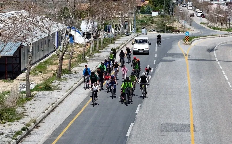 Yeşilyurt Belediyesi’nden Baharın Gelişine Pedallı Kutlama!