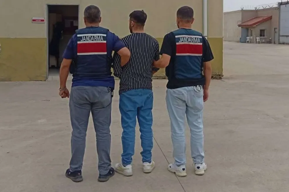 Yağma Suçundan Araması Bulunan Şahıs Yakalandı