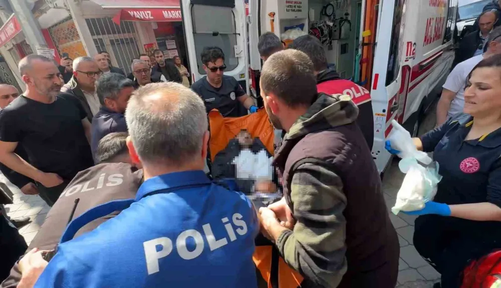 Ablasını Kaçıran Genci Göğsünden Vurarak Öldürdü