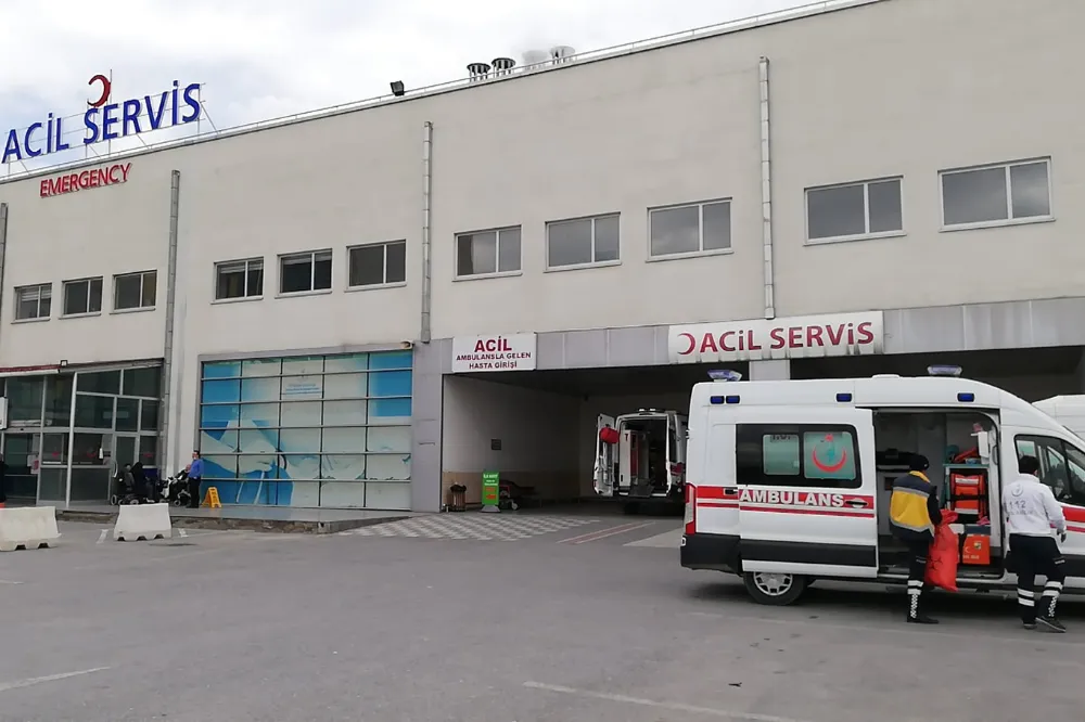 Otomobil İle Motosiklet Çarpıştı: 1 Yaralı