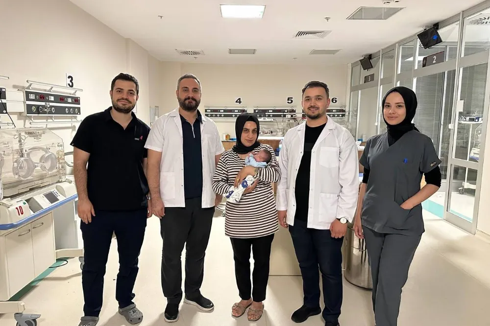 27 Haftalık Doğan Bebek, 60 Günlük Tedavi Sürecinin Ardından Taburcu Edildi	
